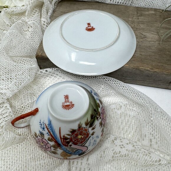 Hand-Painted Vintage Porcelain Tea Cup & Saucer Set With Bird & Floral Design - Picture 7 of 9